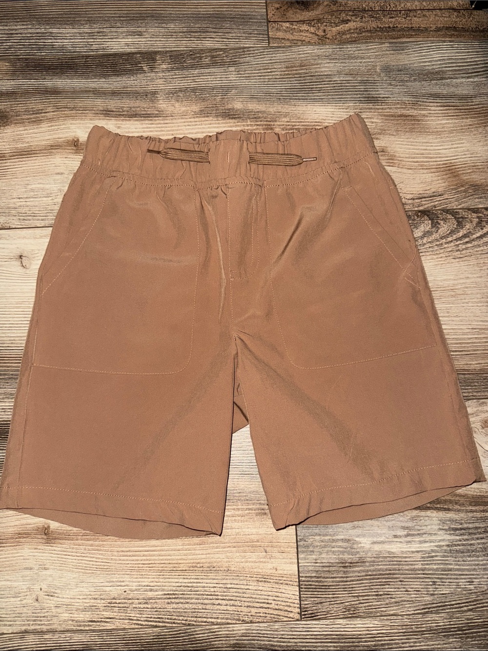 Boys size 8 Ben Sherman Casual Elastic-Waist Shorts in Brown